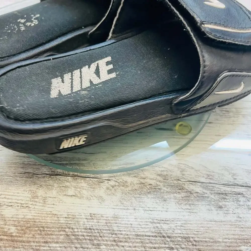 Nike Comfort Slides 2 Black Size 4 Boys Girls Unisex Y2K 2010s 2015s